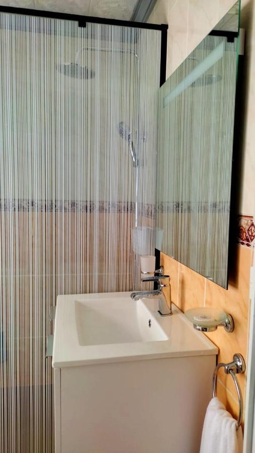 Sea View Apartment In Alcala Extérieur photo